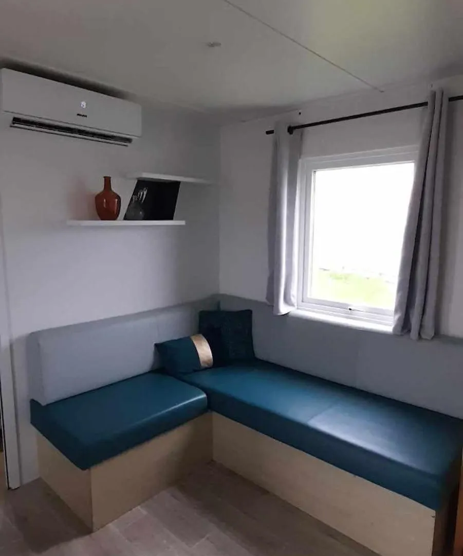 Campsite Mobilhome Acces Plage Sarzeau